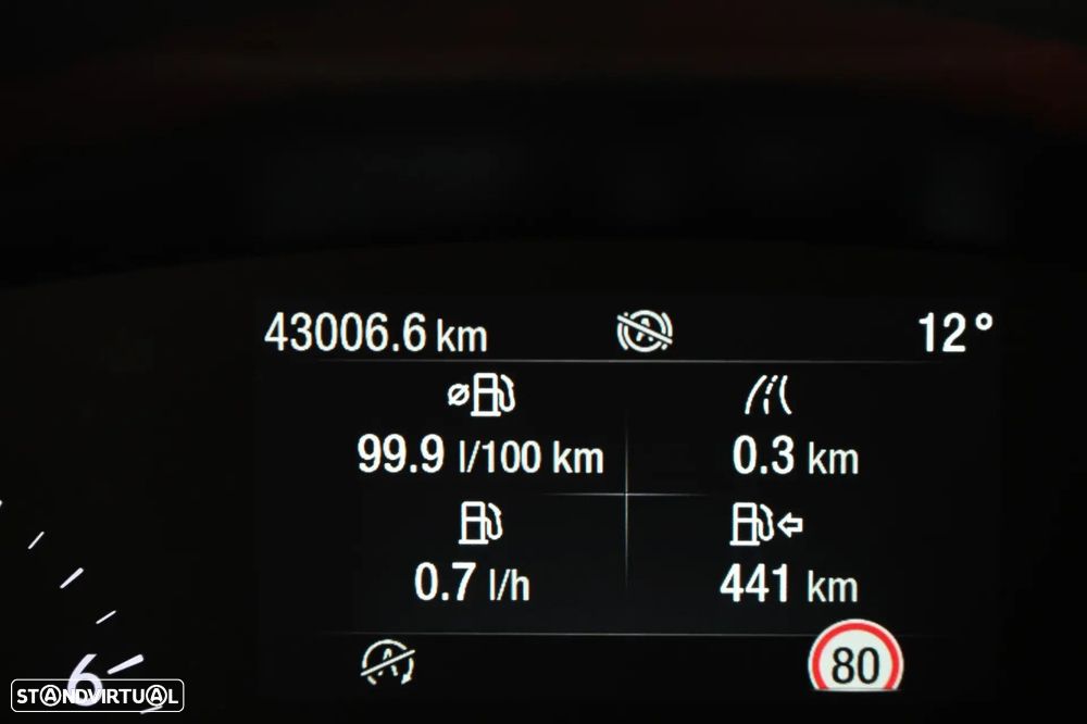 Ford Focus 1.0 EcoBoost MHEV ST-Line - 20