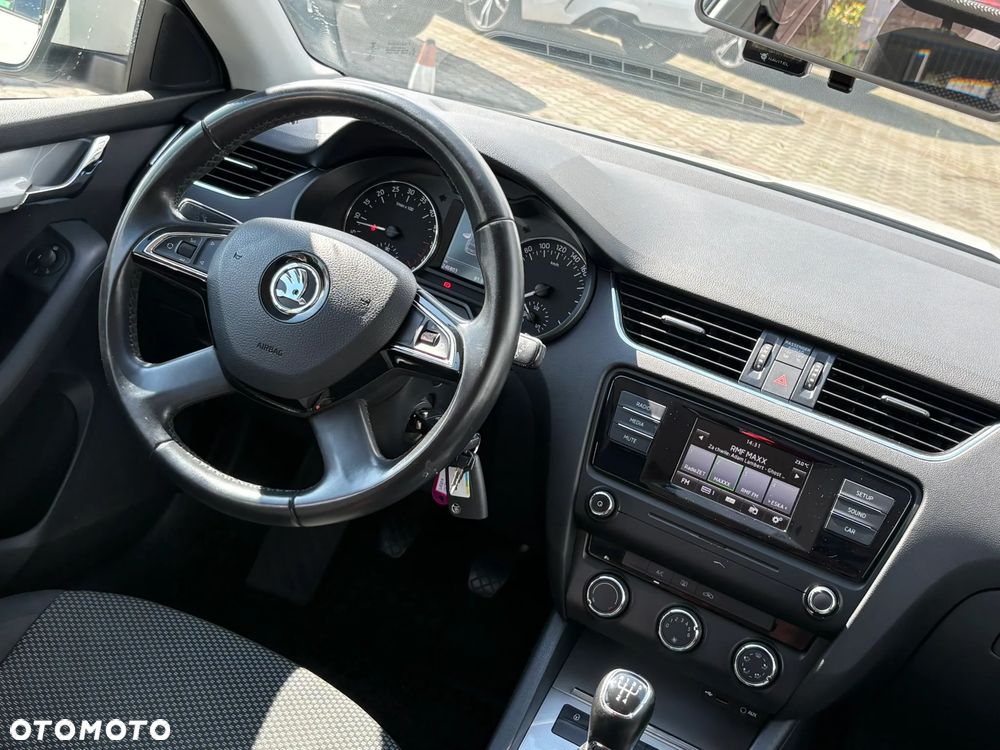 Skoda Octavia 1.6 TDI Ambition - 13