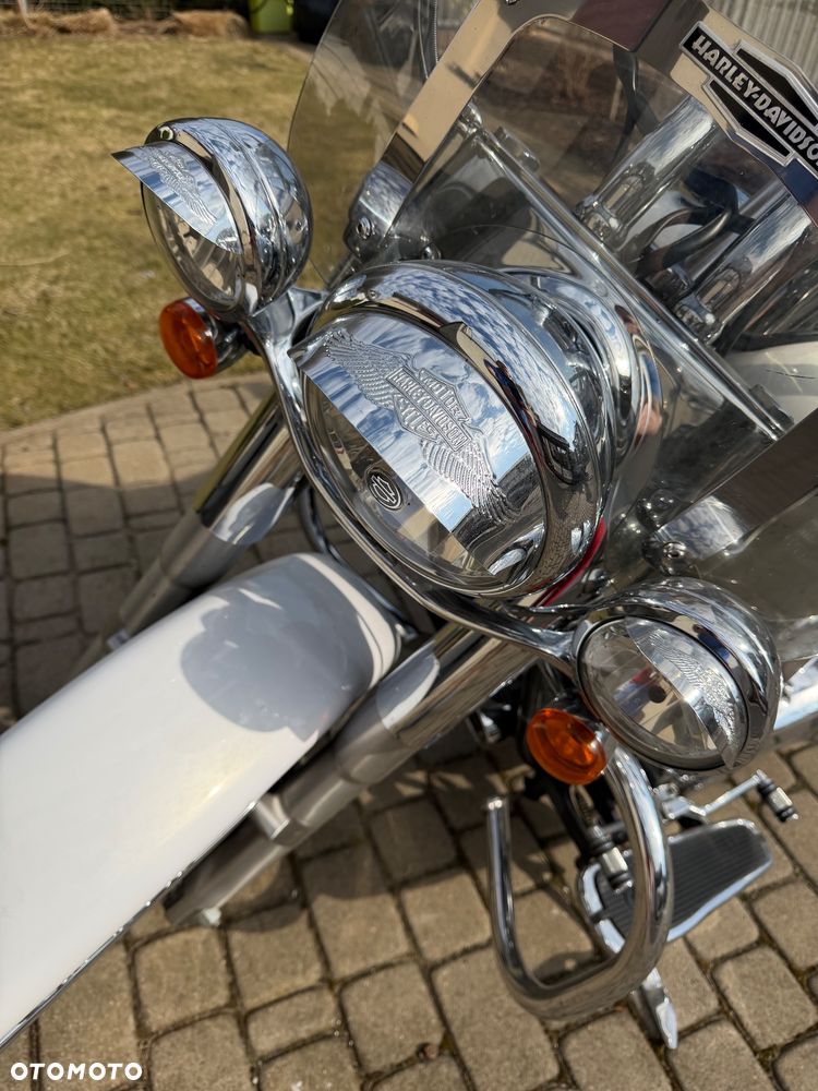 Harley-Davidson Softail Deluxe - 9