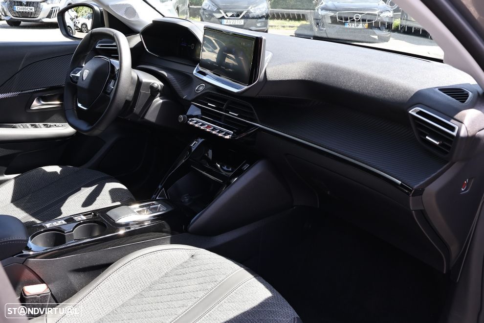 Peugeot e-208 51 kWh Allure - 13
