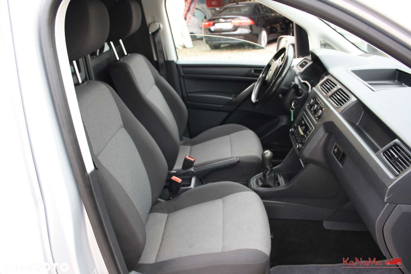 Volkswagen Caddy - 18