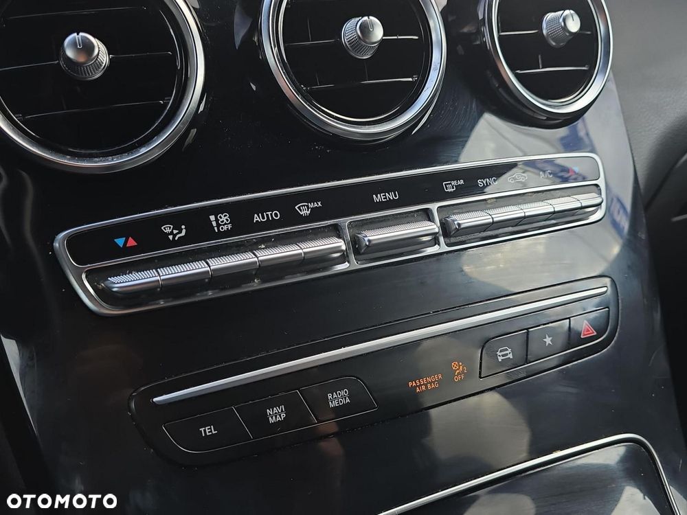 Mercedes-Benz GLC 220 d - 21