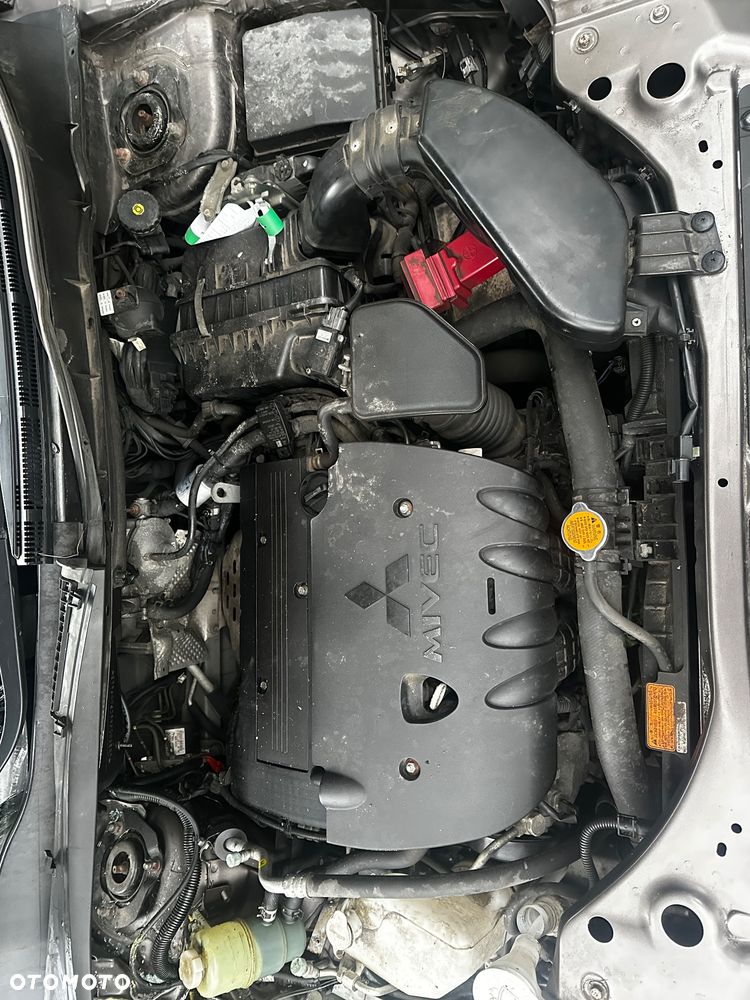 Mitsubishi Outlander 2.0 Comfort - 5