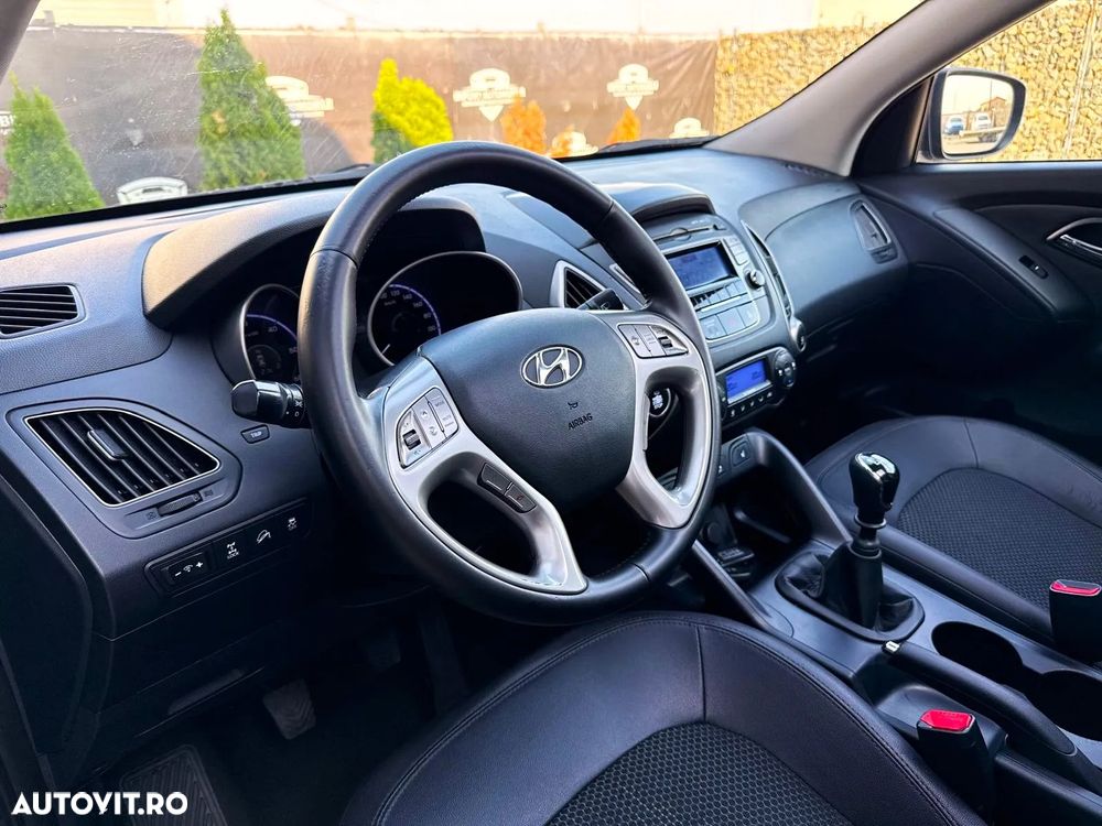 Hyundai ix35 2.0 CRDI 4WD Style - 6