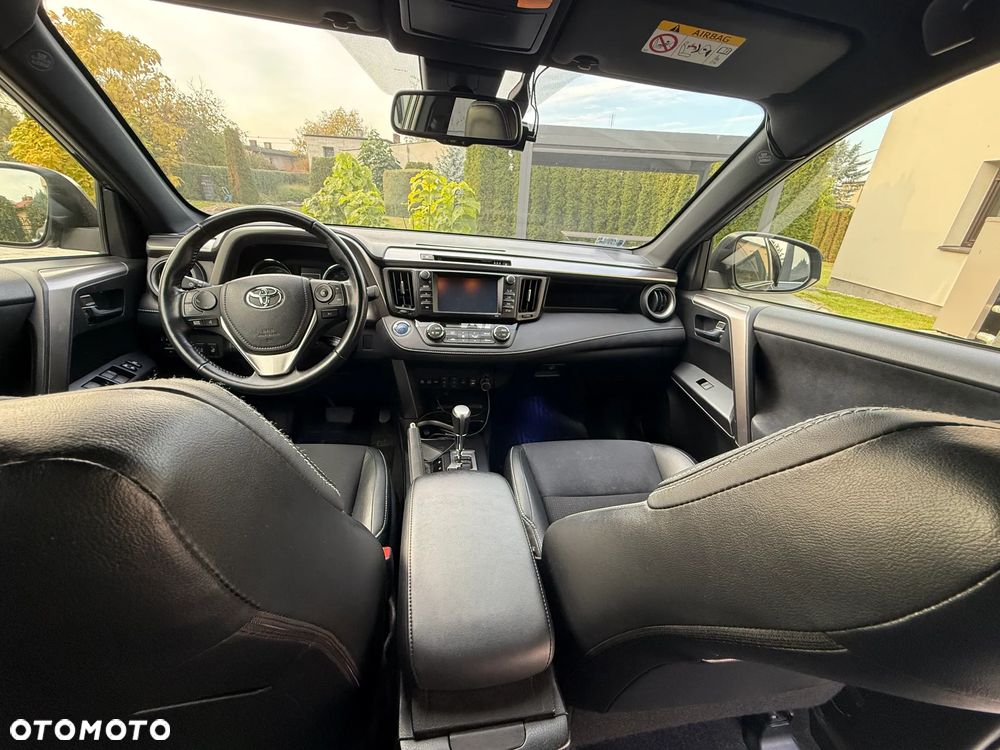 Toyota RAV4 Hybrid Prestige 4x4 - 14
