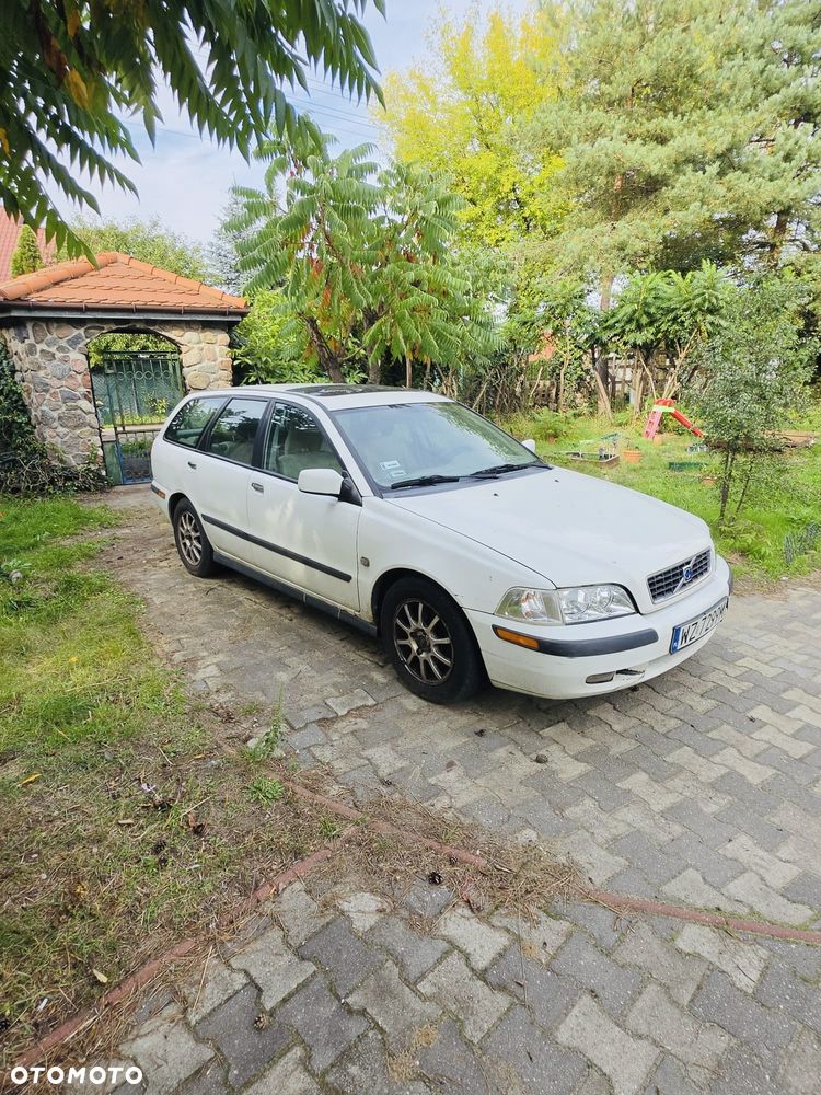 Volvo V40 1.8 Edition Plus - 4