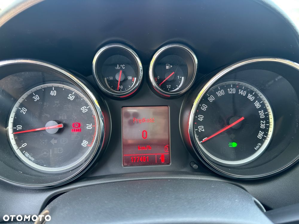 Opel Astra 1.6 Turbo Edition - 19