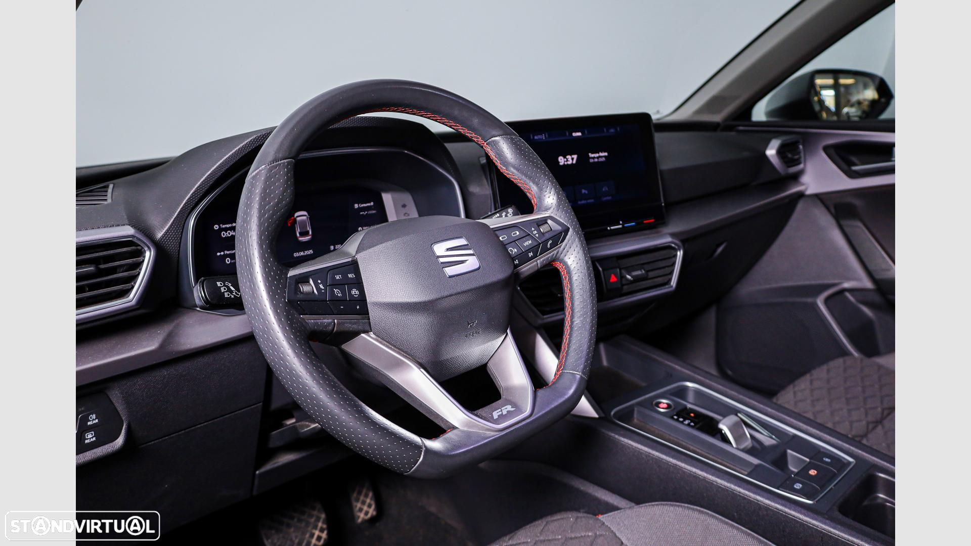 Cupra Leon 1.5 eTSI MID DSG - 13