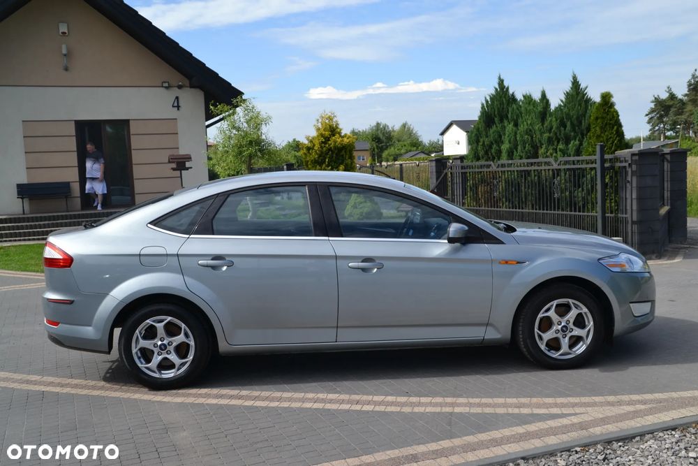 Ford Mondeo 2.0 Viva Titanium - 16