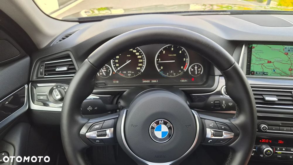 BMW Seria 5 520d - 18