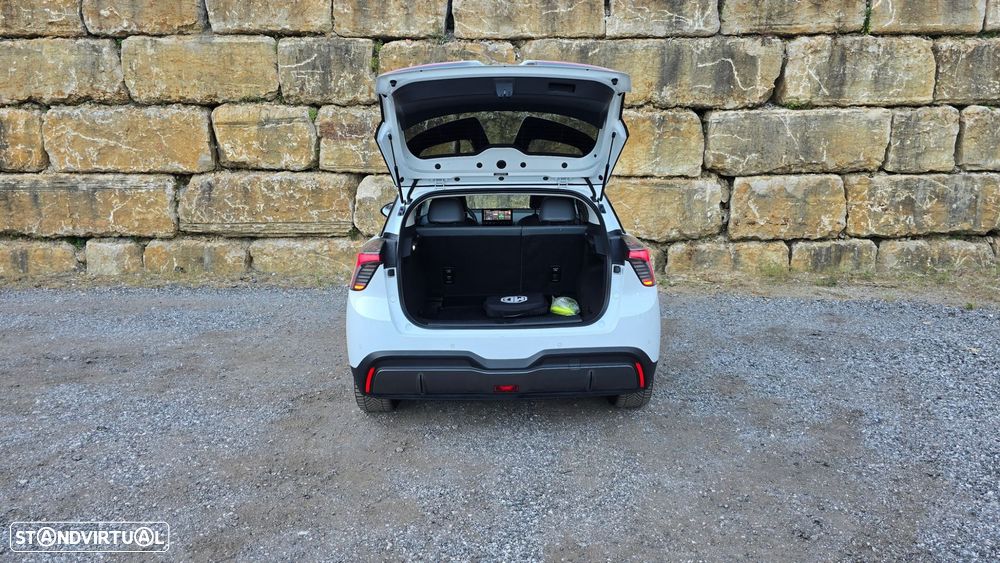 MG MG4 64 kWh Luxury - 58