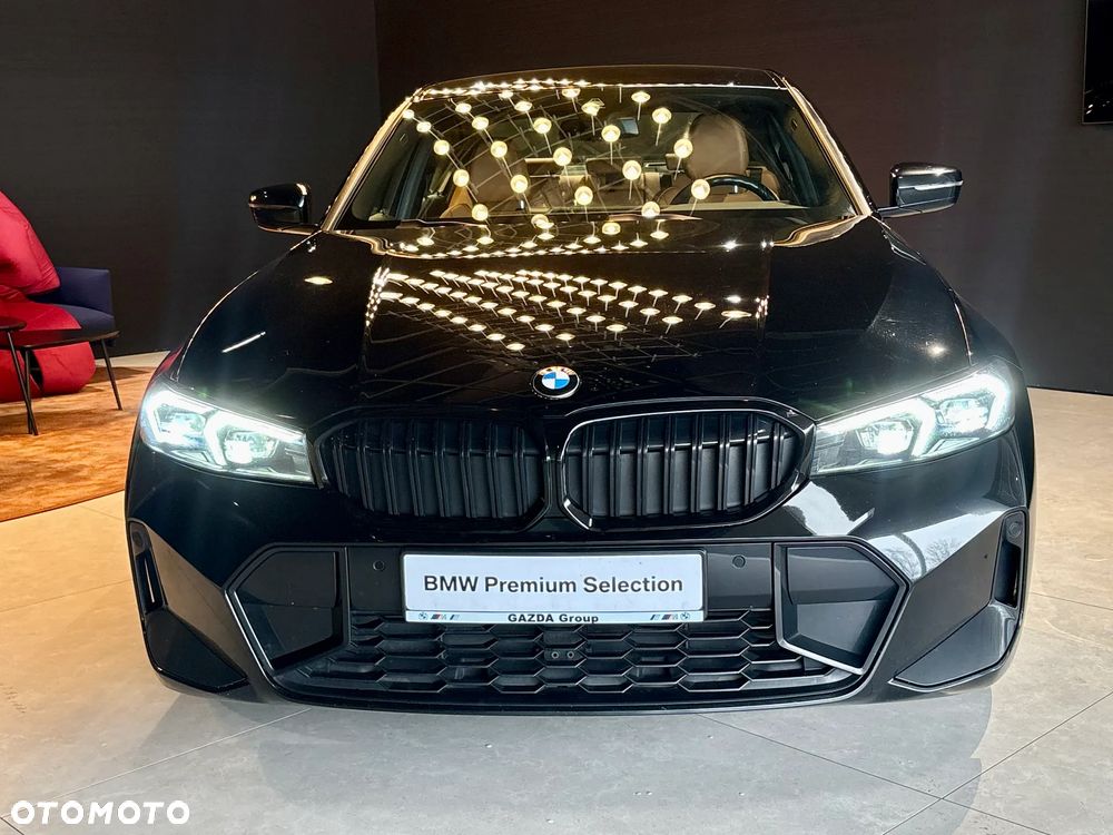 BMW Seria 3 318i M Sport - 2