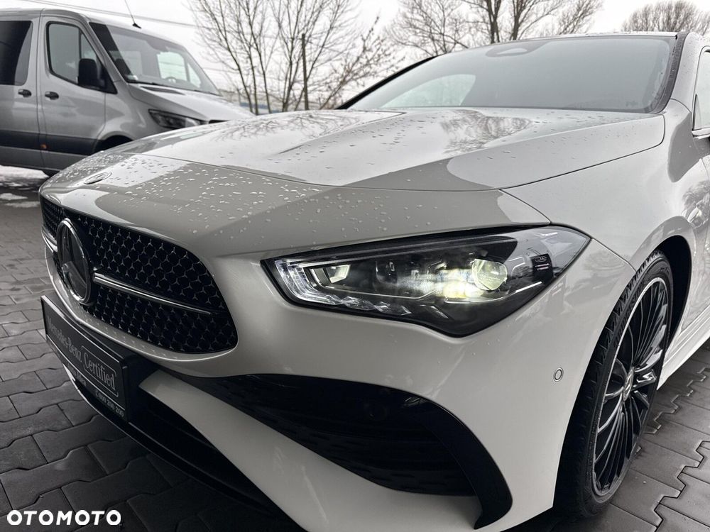Mercedes-Benz CLA - 9