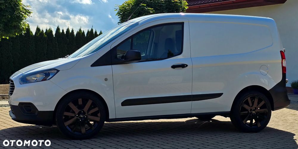 Ford Transit Courier - 6