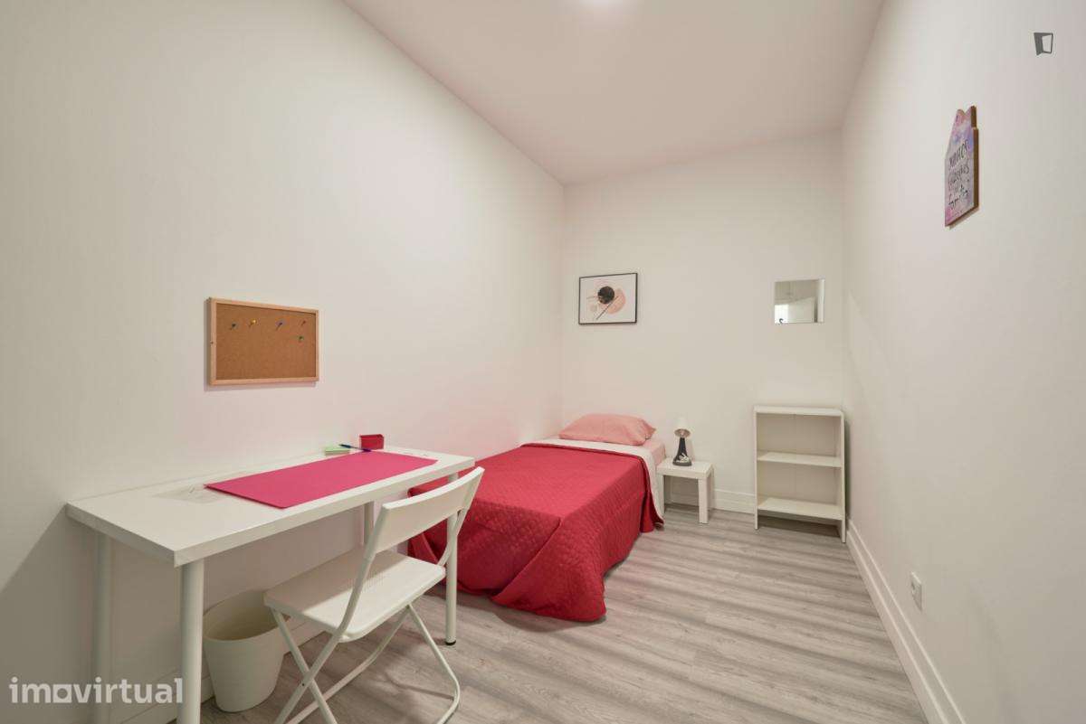 Quarto - localizado em Arroios Lisbon - Grande imagem: 2/34