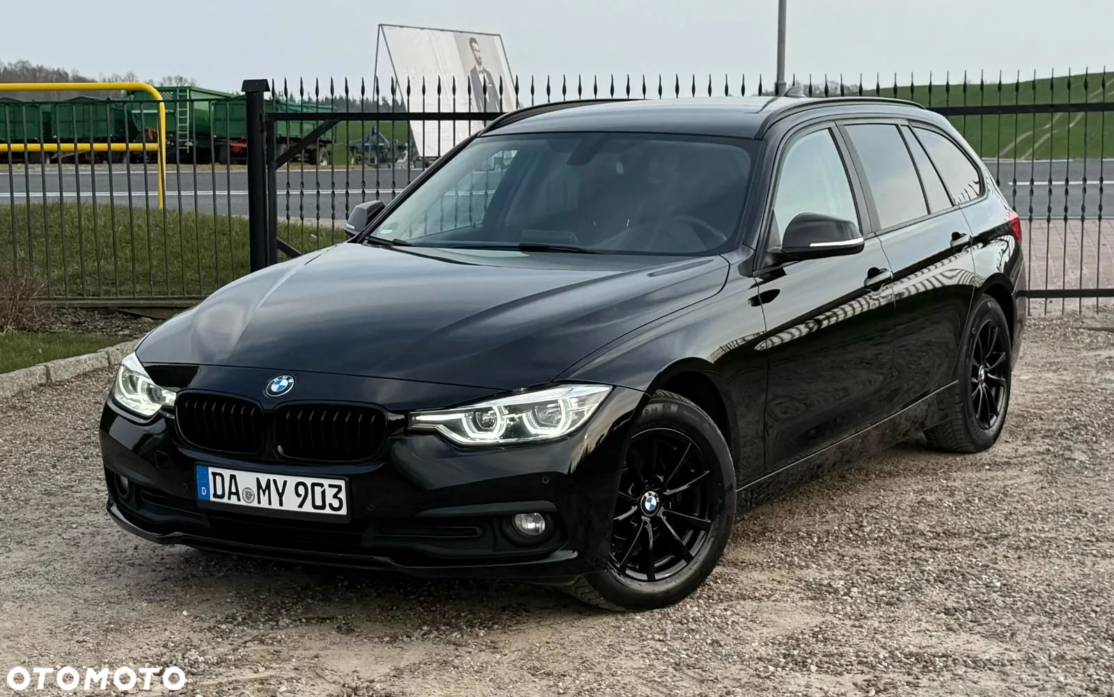 BMW Seria 3 320d Touring - 6