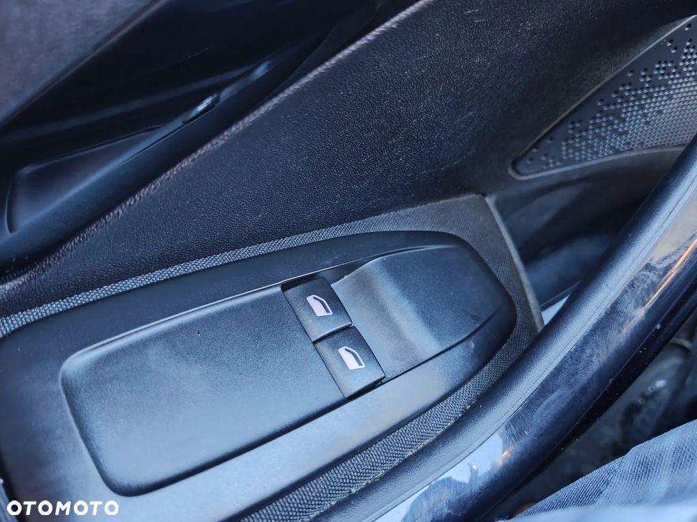 Peugeot 208 1.6 BlueHDi Active - 20