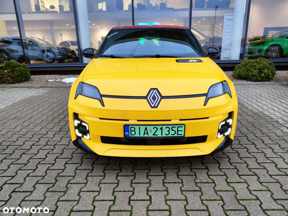 Renault 5 52kWh Comfort Range Iconic Cinq - 3