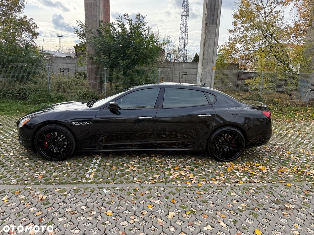 Maserati Quattroporte - 2