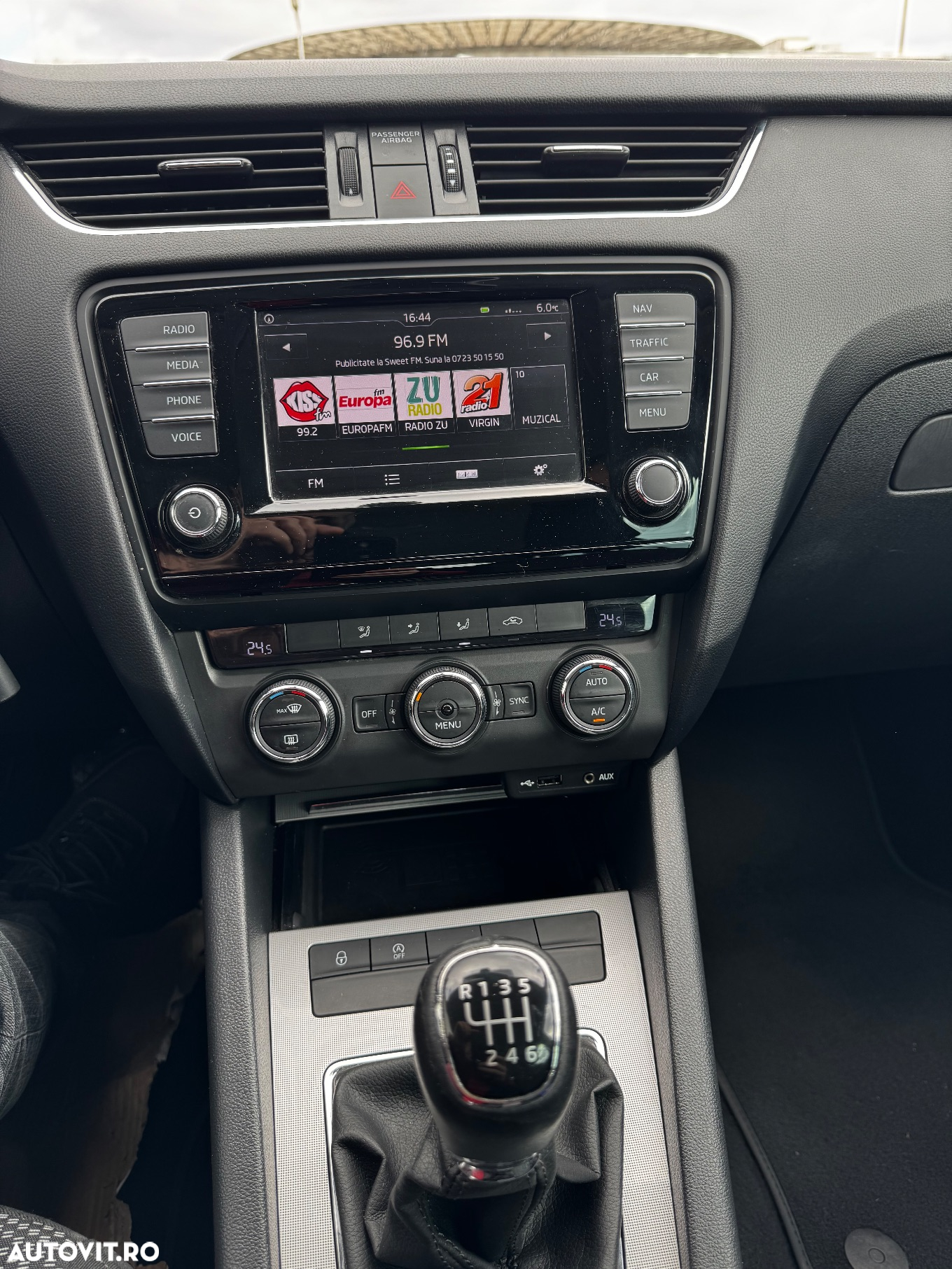 Skoda Octavia Combi 1.2 TSI Green tec Style - 6