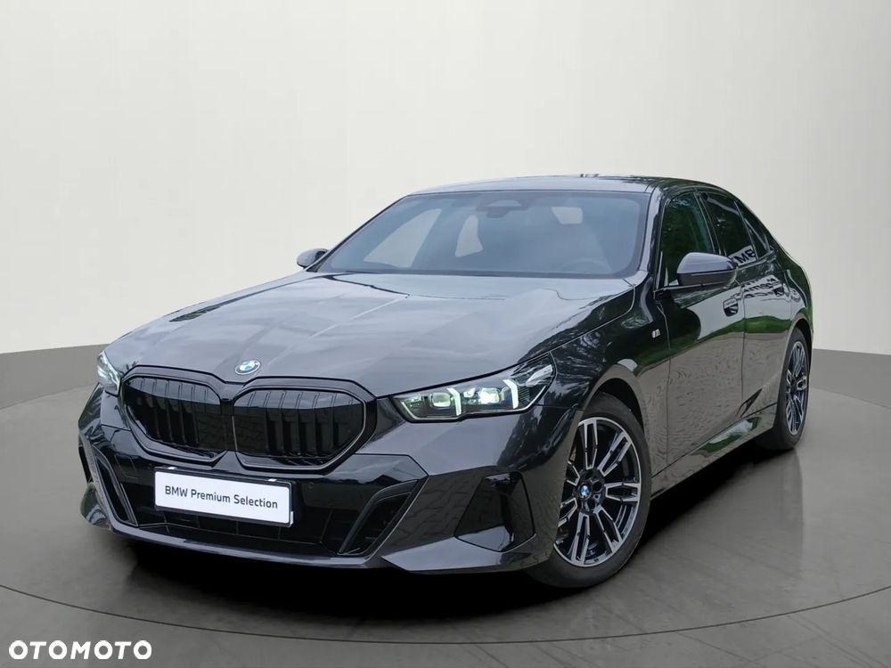BMW Seria 5 520d xDrive mHEV M Sport - 2