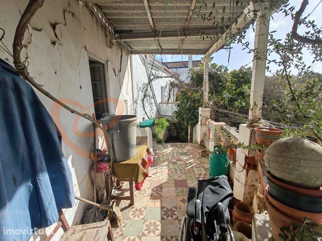 Edifício Habitacional e Garagem para Venda no Centro de Santana da ... - Grande imagem: 4/22