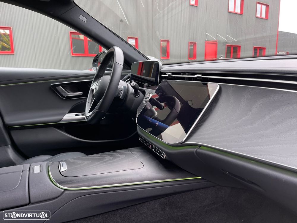 Mercedes-Benz E 220 d - 23