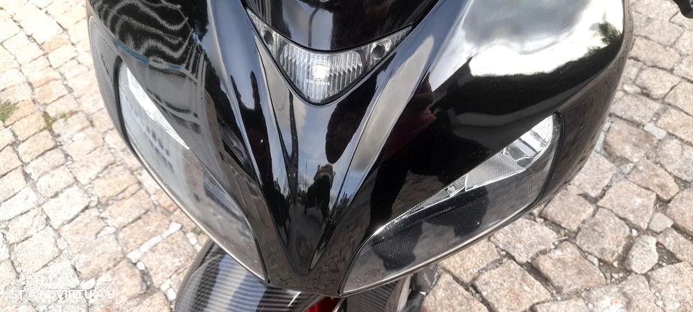 Honda CBR 1000rr - 20