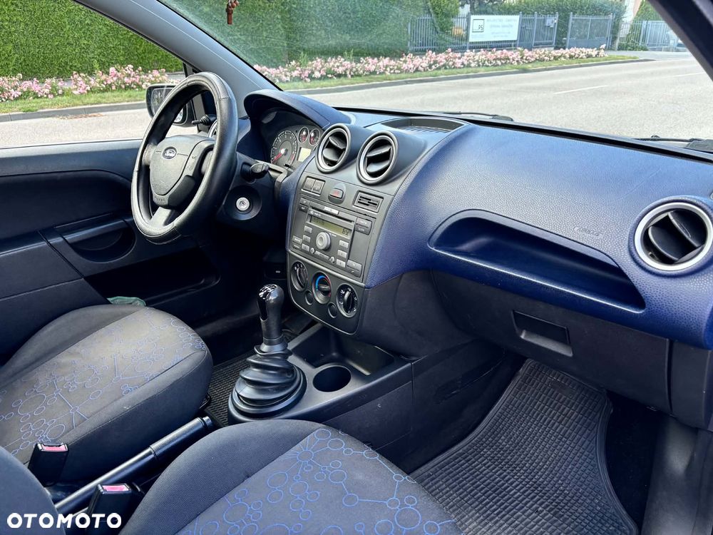 Ford Fiesta 1.3 - 5