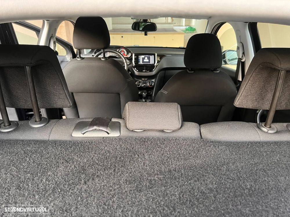 Peugeot 2008 1.2 PureTech Active - 11