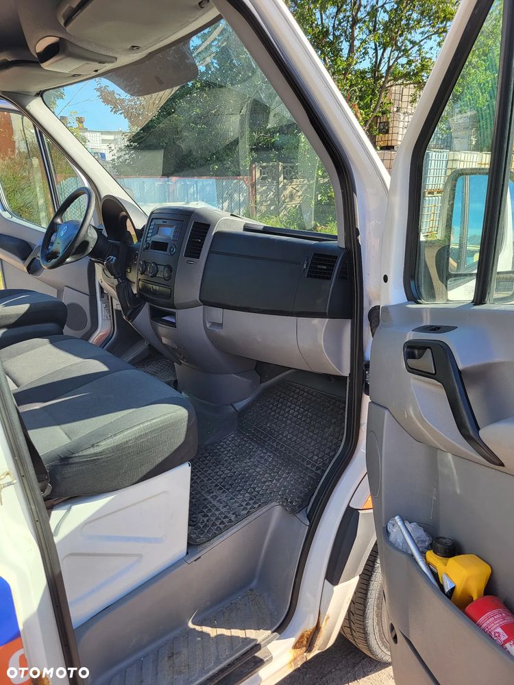 Volkswagen Crafter - 13