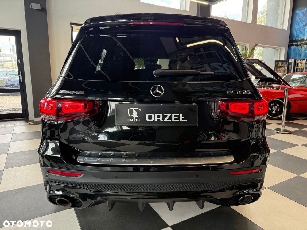 Mercedes-Benz GLB - 7