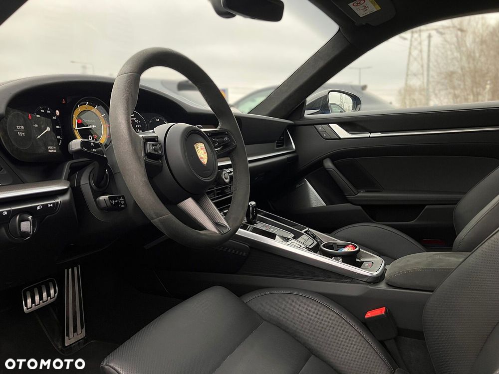 Porsche 911 Turbo S - 21