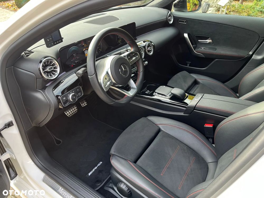 Mercedes-Benz Klasa A 200 AMG Line 7G-DCT - 6