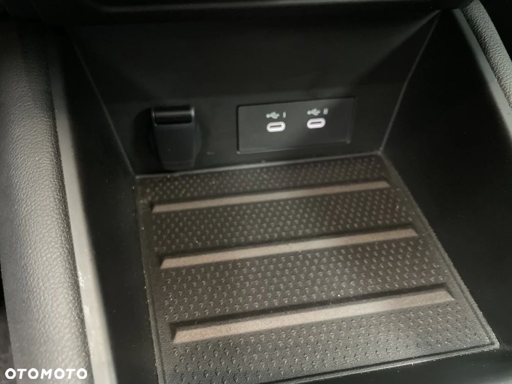 Renault Symbioz 1.6 E-Tech Full Hybrid 145 Iconic - 29