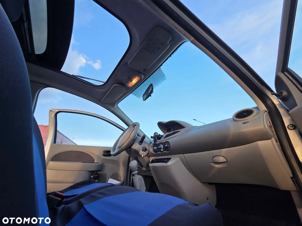 Renault Twingo - 4