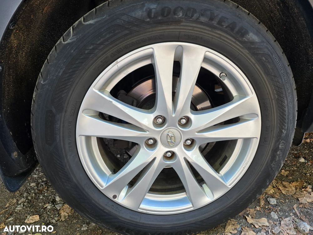 Kia Sorento 2.2 DSL 6AT 4x4 Cosmo - 35