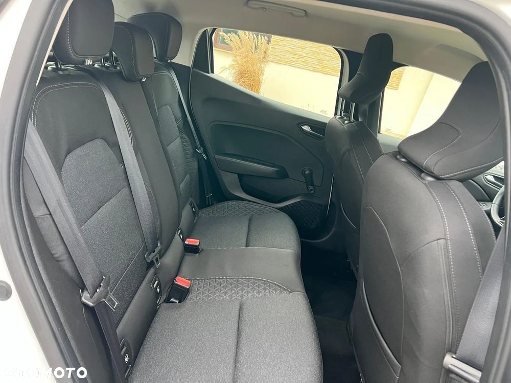 Renault Clio BLUE dCi 85 EXPERIENCE - 17