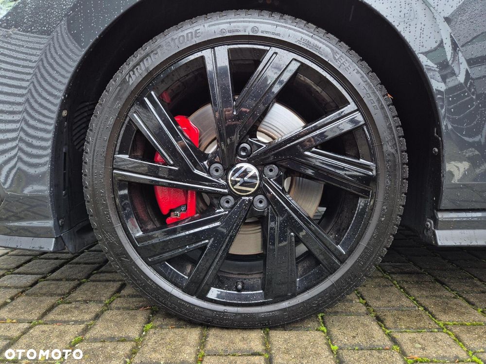 Volkswagen Golf VIII 2.0 TSI GTI DSG - 31