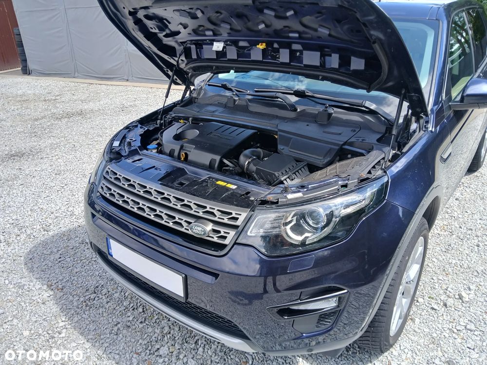 Land Rover Discovery Sport 2.0 TD4 HSE Luxury - 8