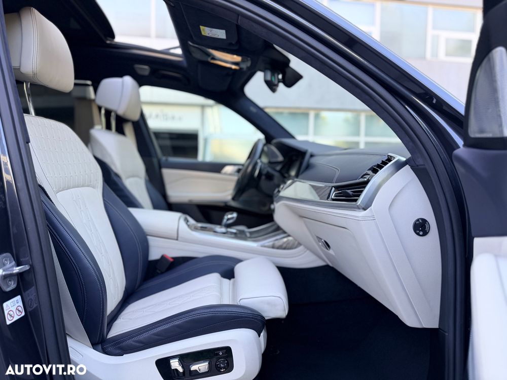 BMW X7 xDrive40i - 16
