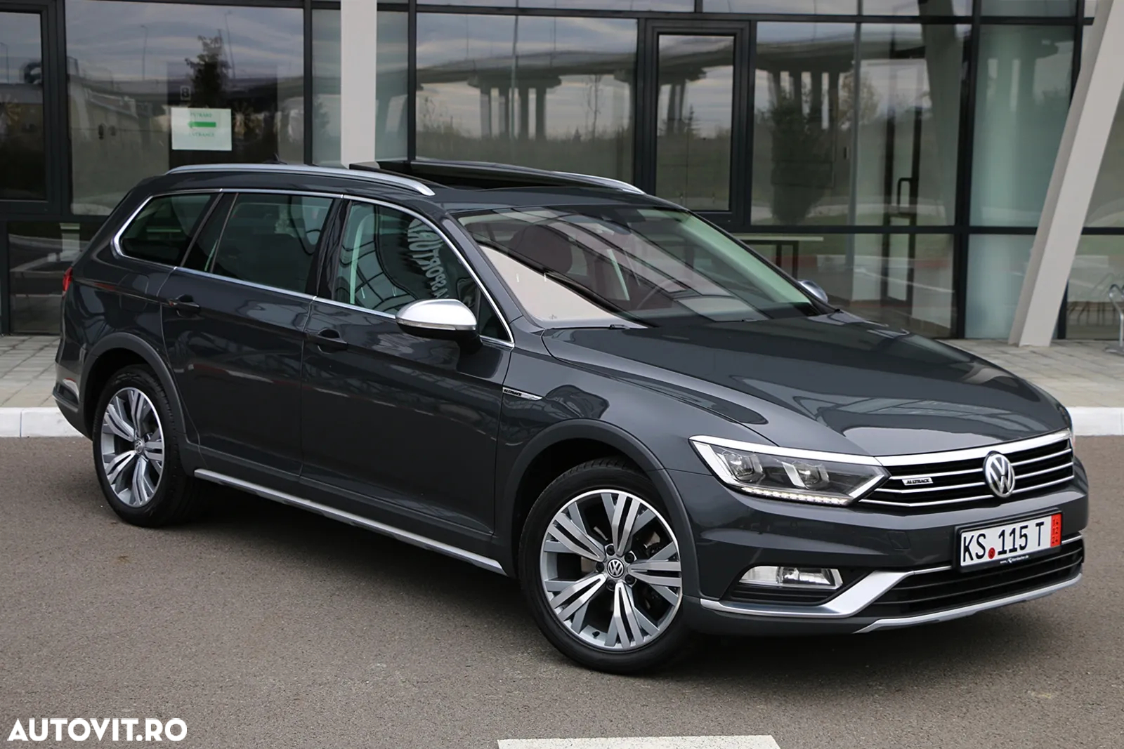 Volkswagen Passat Alltrack 2.0 TDI DSG 4Motion - 3
