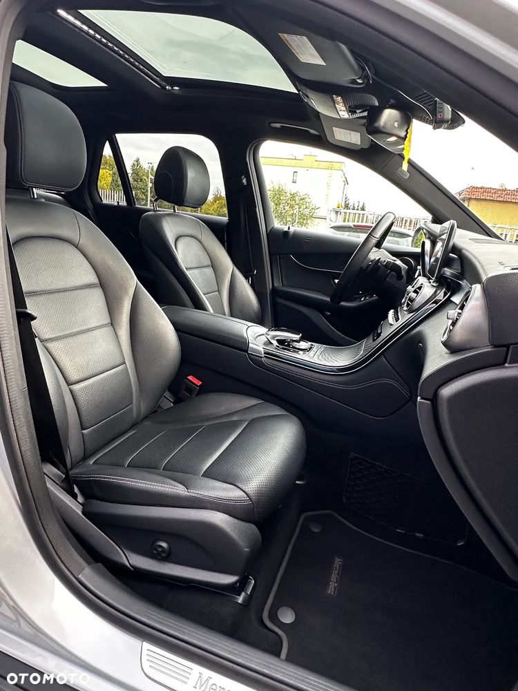 Mercedes-Benz GLC - 14
