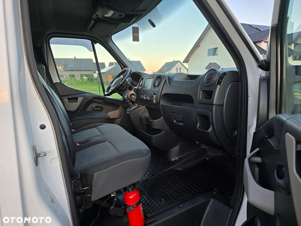 Renault Master - 10