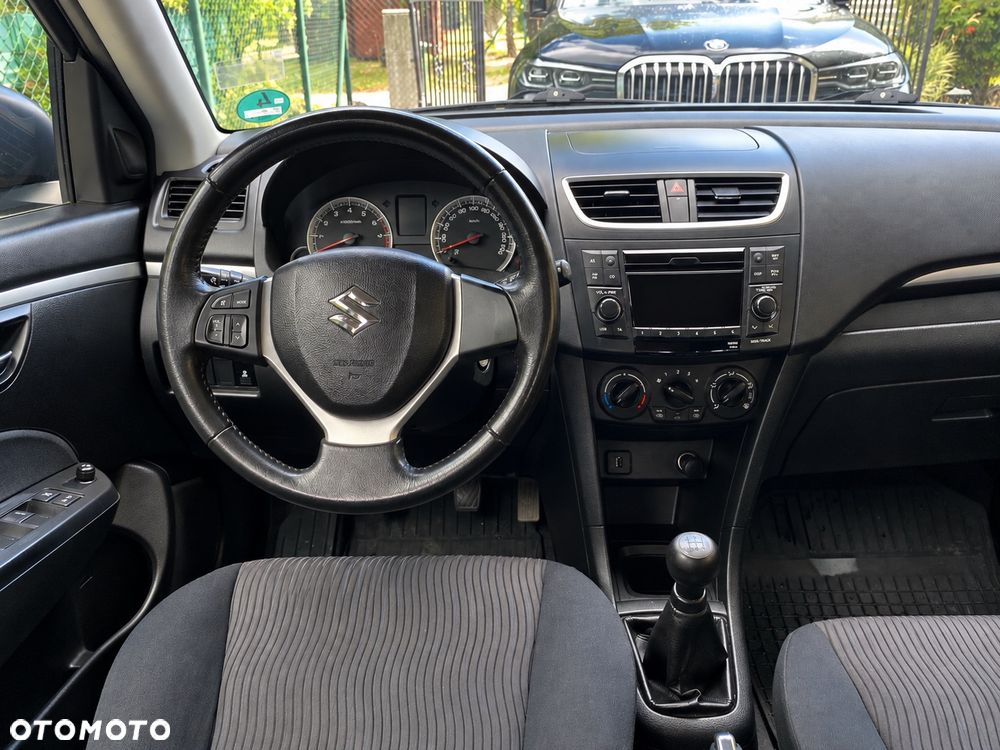 Suzuki Swift - 10