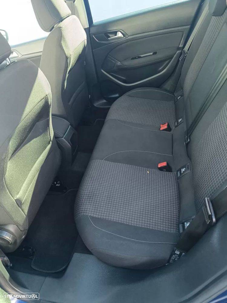 Peugeot 308 1.6 BlueHDi Style - 21