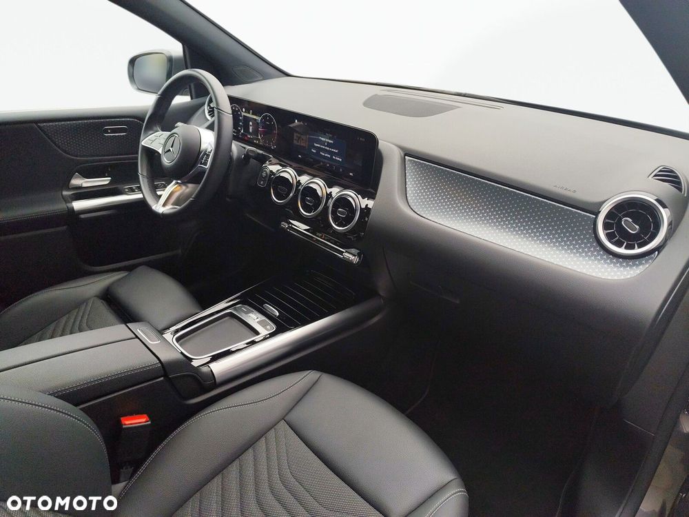 Mercedes-Benz Klasa B - 21