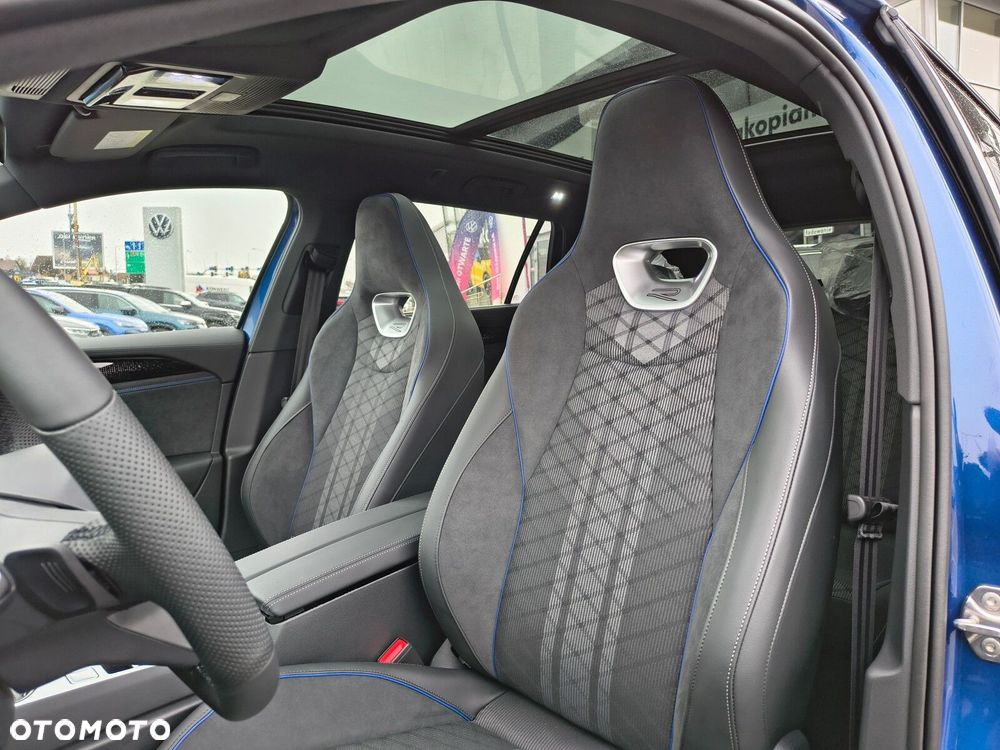 Volkswagen Passat - 19