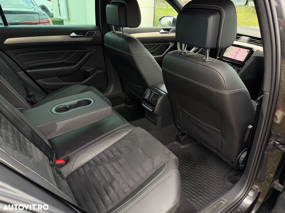 Volkswagen Passat 2.0 TDI DSG R Executive - 12