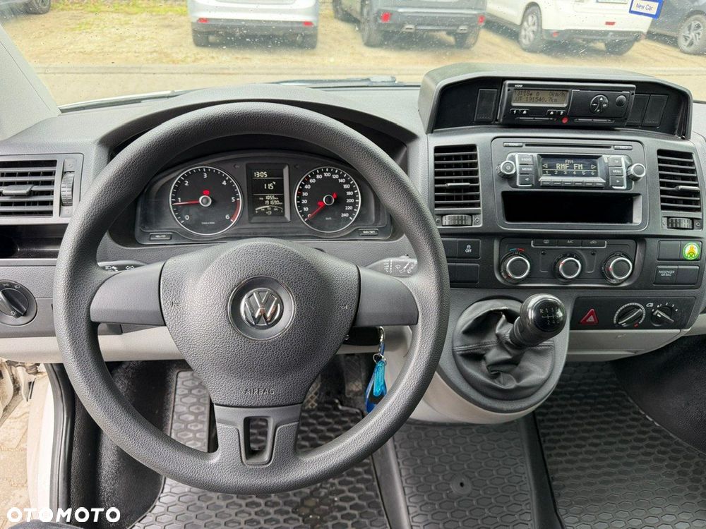 Volkswagen Transporter - 25
